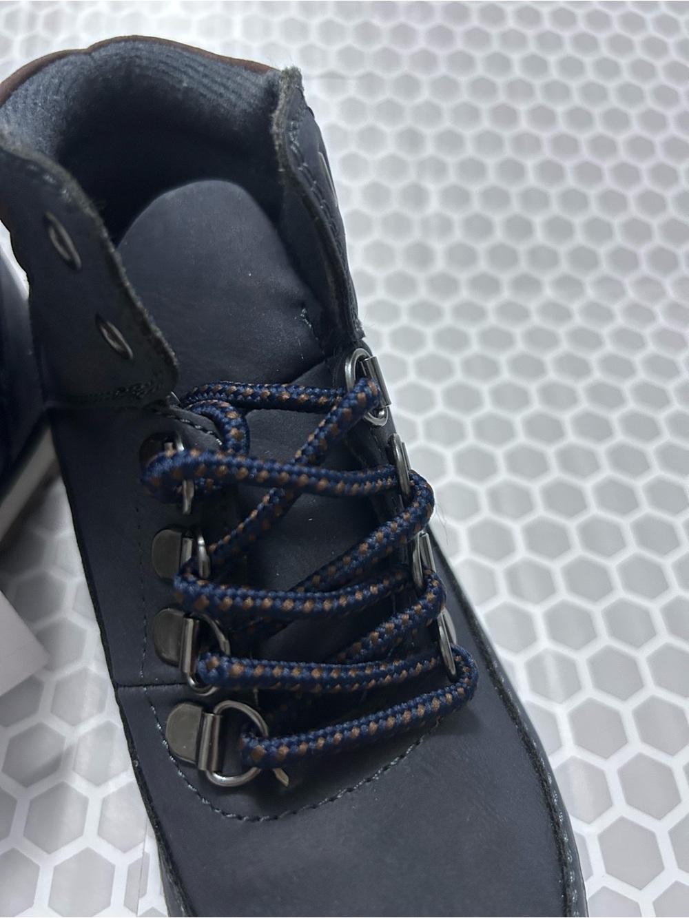 The Children’s Place Navy Youth Lace-Up Ankle Boots Brown Collar. NWT Boys 12 - Picture 7 of 7